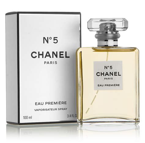 chanel eau chanel eau premiere vs|Chanel no 5 l'eau fragrantica.